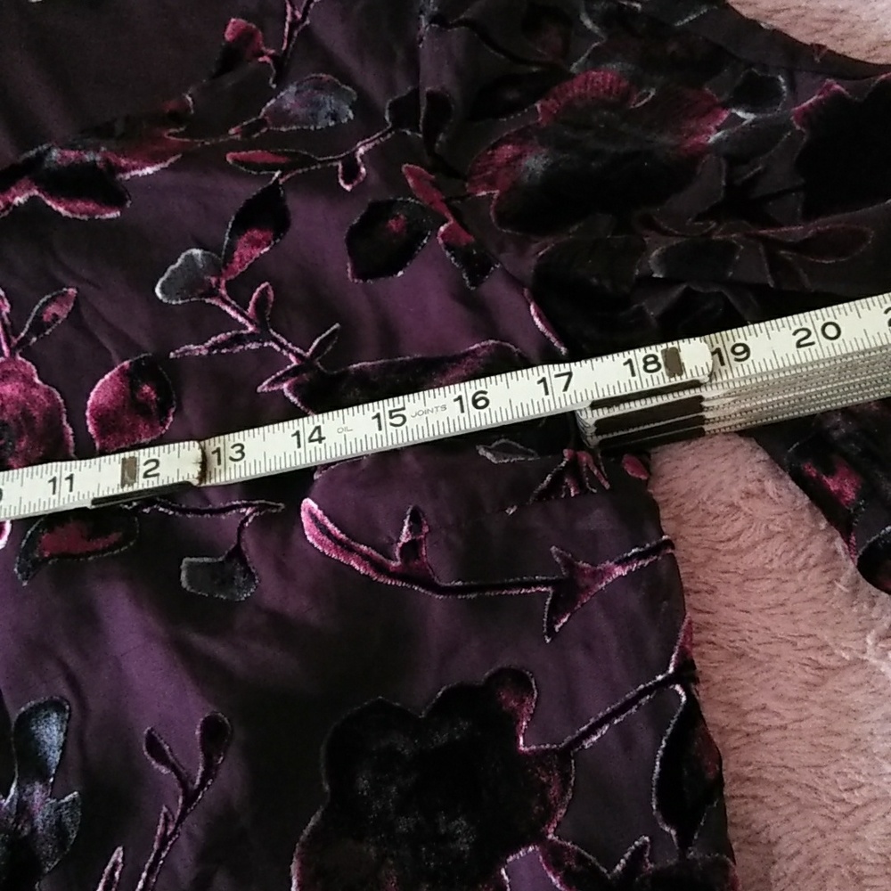HALO 💖 Velvet Burn Out Dress - Picture 5 of 12